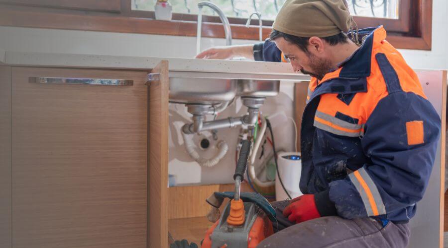 Professional sink repair in Sparr, FL